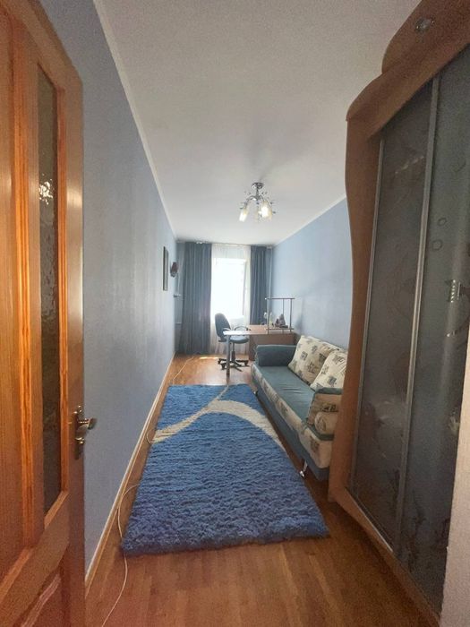 Сдам посуточно 2-х ком.кв. м.Холодная гора, Новая Бавария