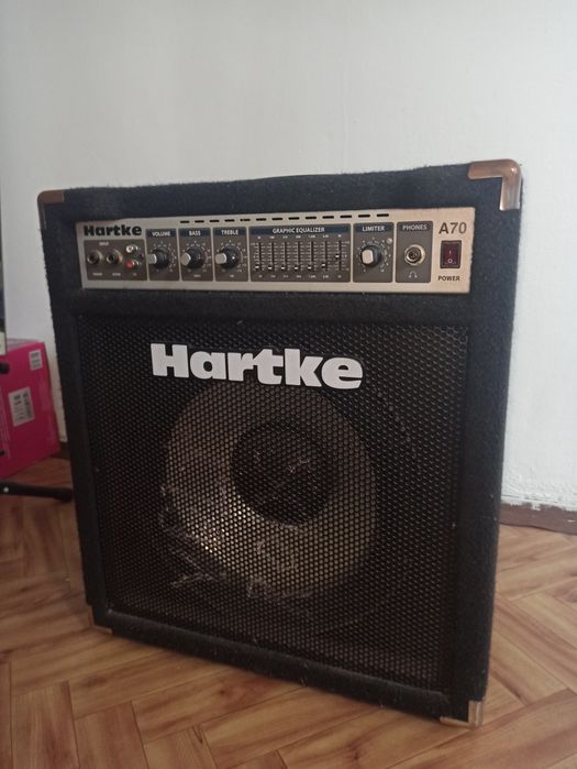 wzmacniacz basowy Hartke A70