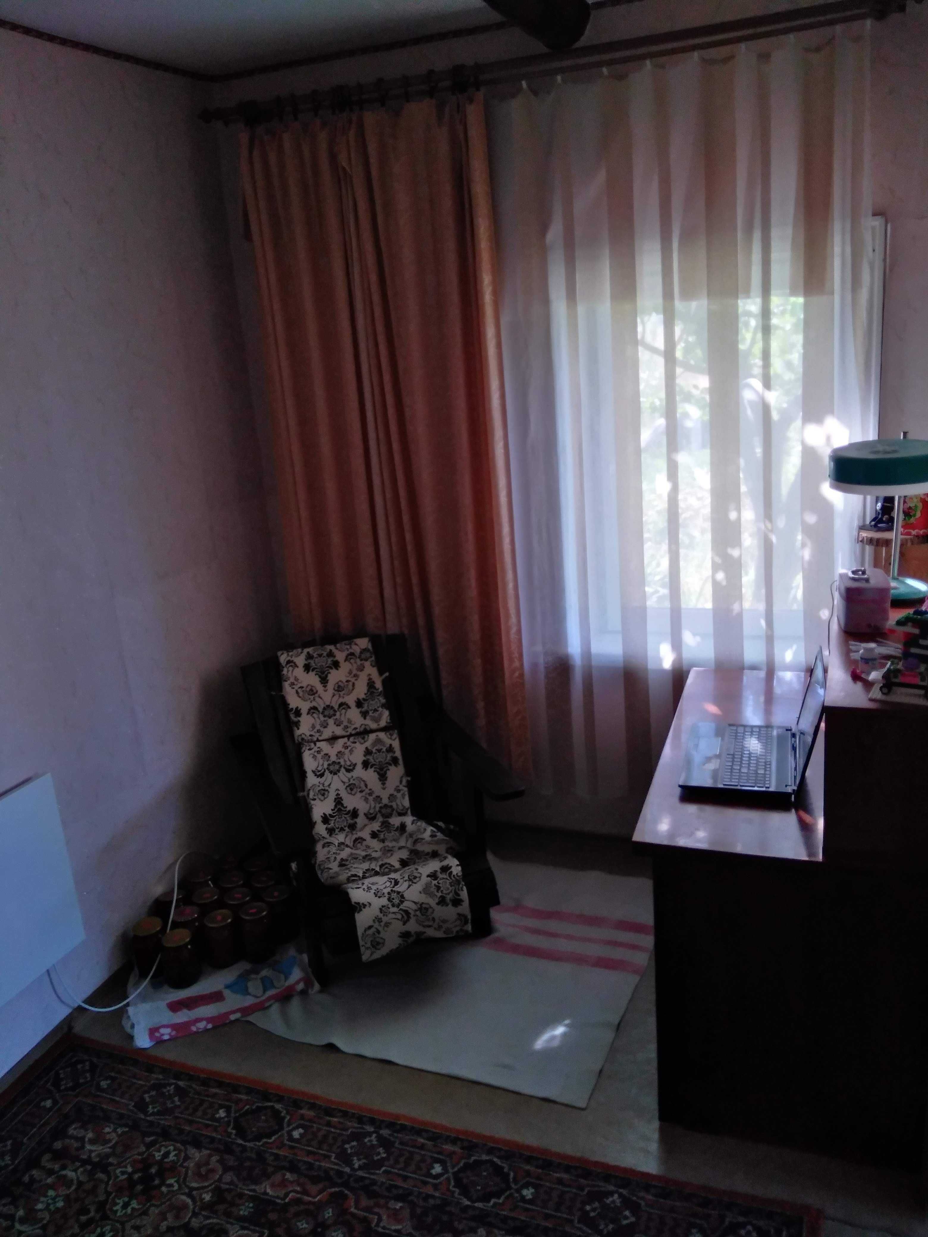 Продам будинок в сільській місцевості