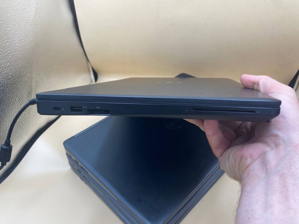 Ноутбук dell latitude 5580 8/128 для роботи, навчання, дому та офісу