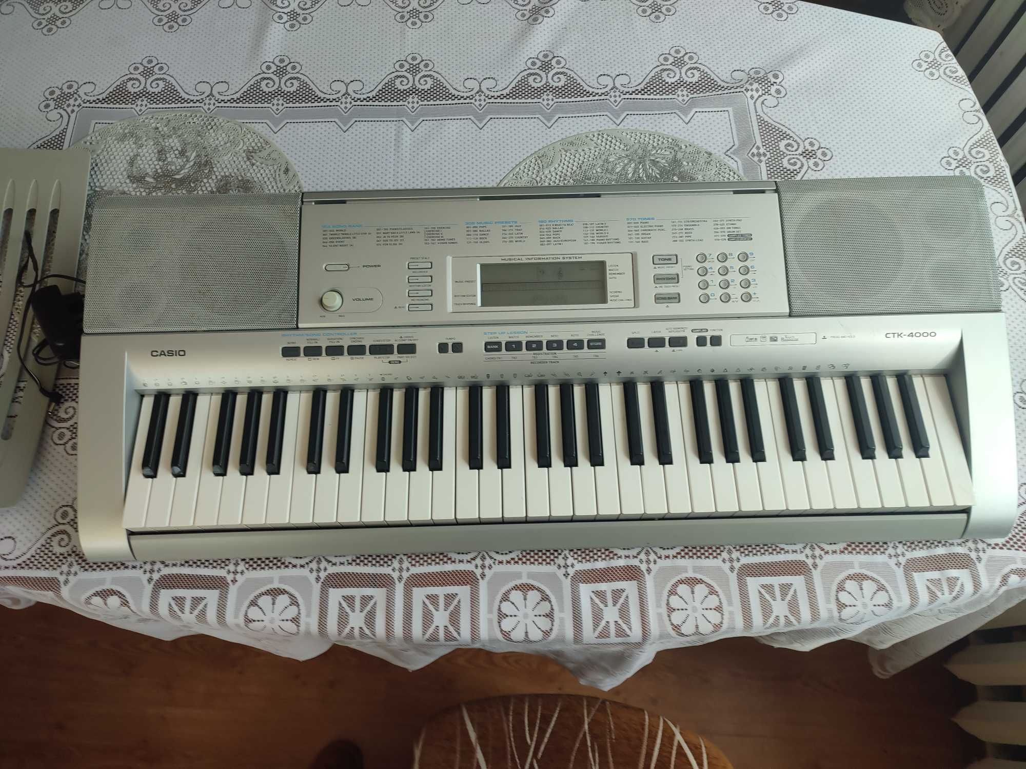 Keyboard Casio CTK-4000