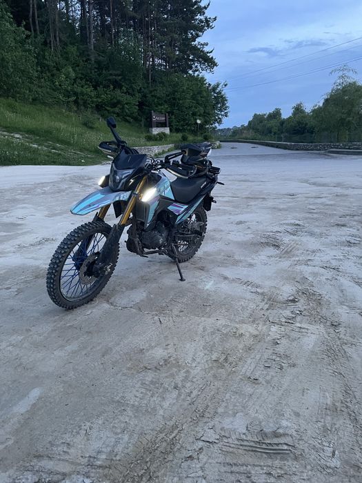 Продам мотоцикла SHENERAY 300 VXR