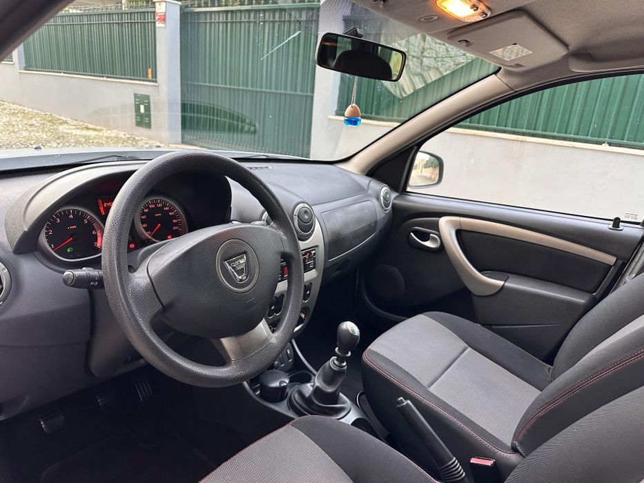 Dacia Duster 1.5 DCI Confort Cuir Nacional 110CV 1 Dono Imaculado 2013