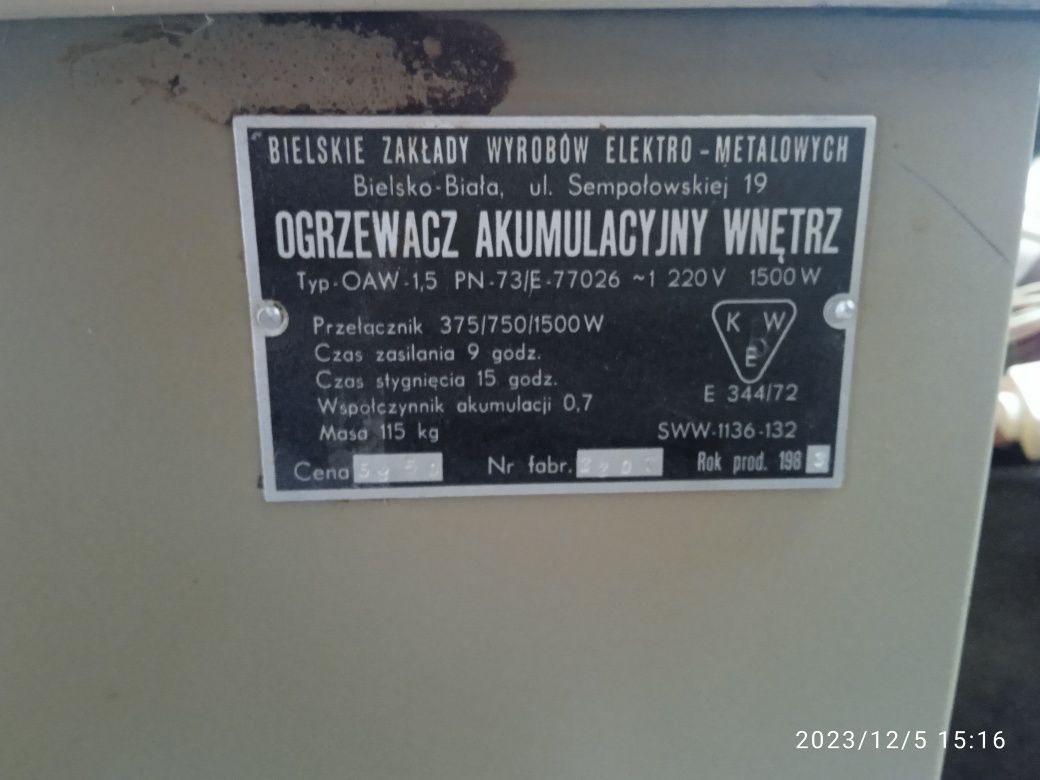 ogrzewacz akumulacyjny wnętrz