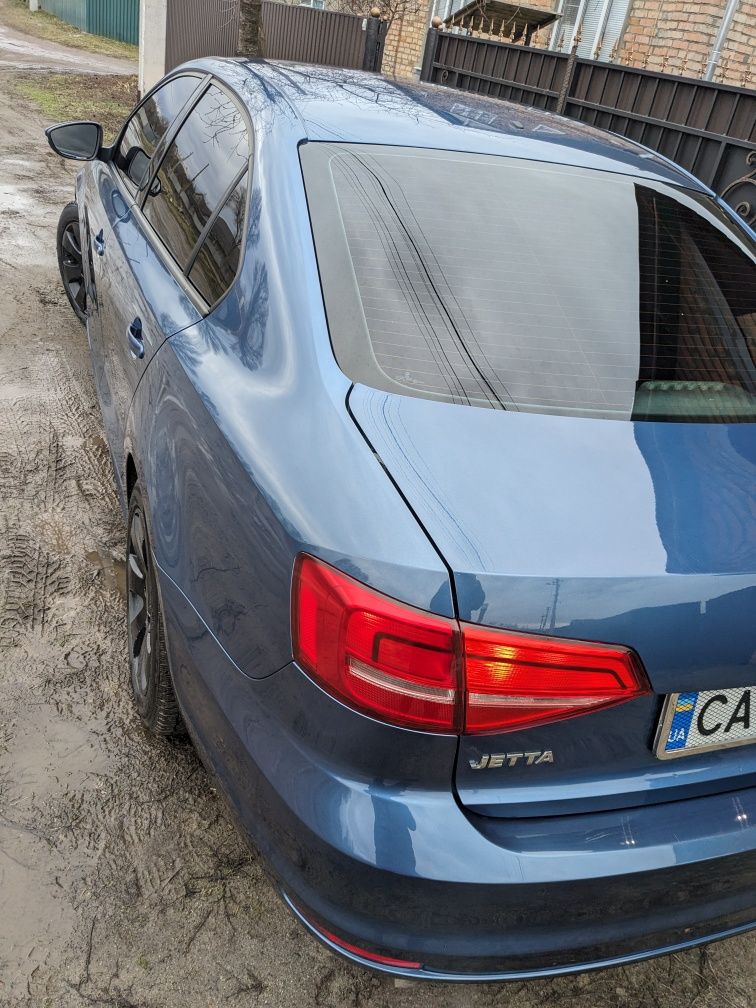 volkswagen jetta 6 1,4 tsi (150к.с)