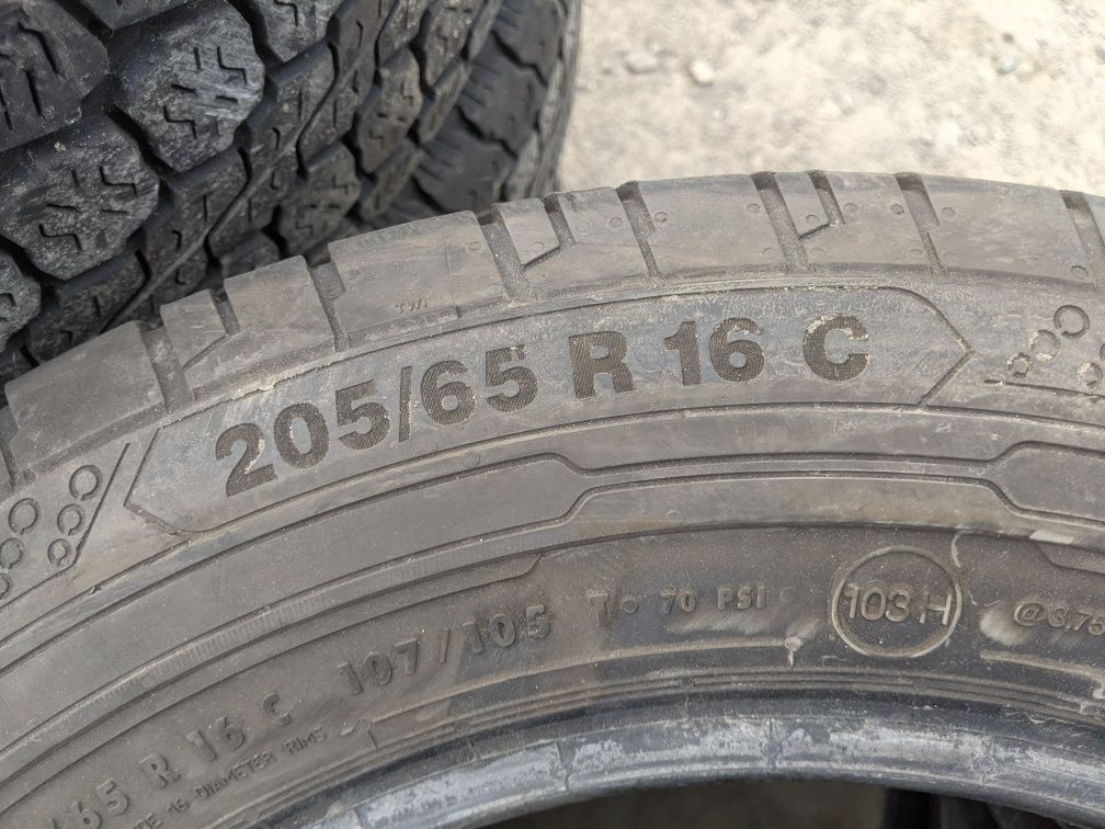 205/65R16C Continental 23рік 8+мм