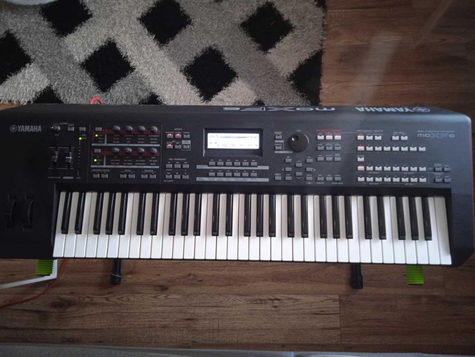 Yamaha moxf6+futerał twardy/case