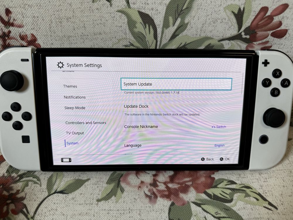 ZESTAW Przerobione Nintendo Switch Oled CFW Jailbreak jak nowe