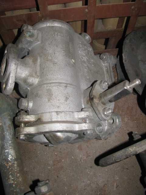 Садовий ручний насос БКФ-4 для перекачки води.