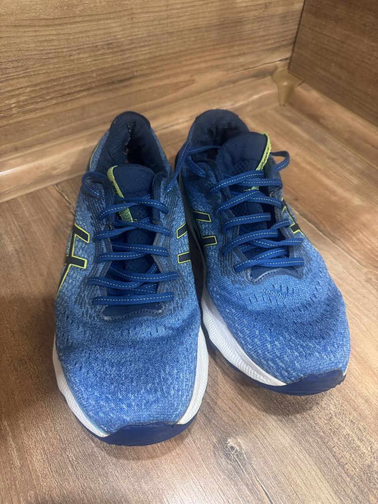 Кросівки Asics 43.5 розмір, устілка 27.5
