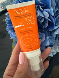 Солнцезащитный сонцезахисний крем avene