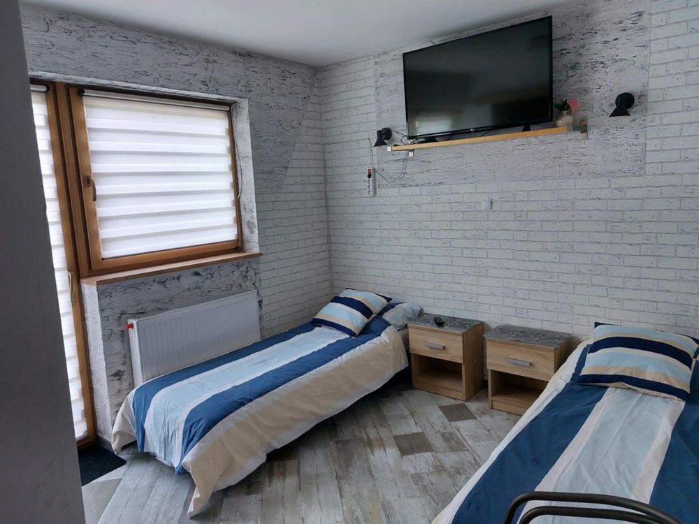 Pokoje z łazienkami noclegi kawalerski imprezy jezioro Żywieckie