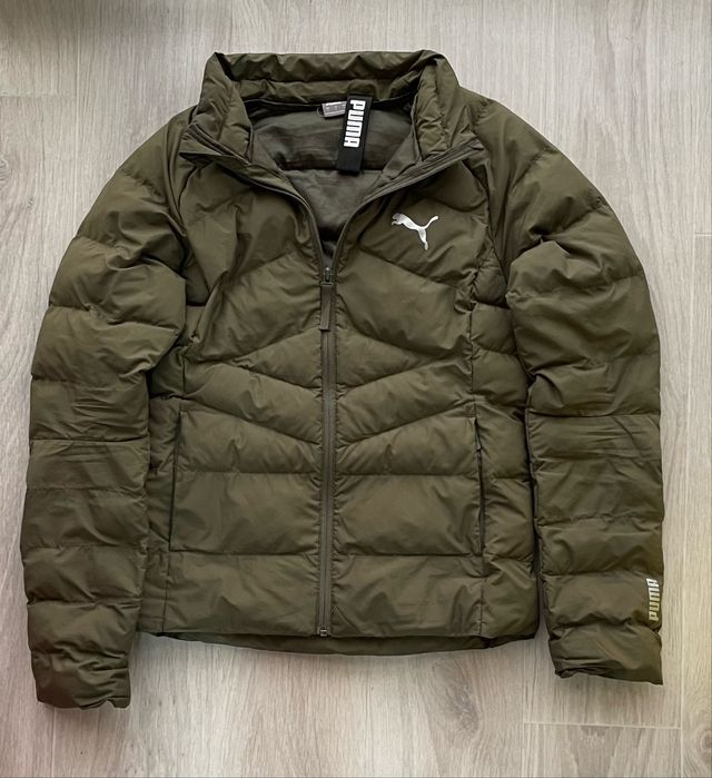 Курточка puma оригинал покупалась в мегаспорте