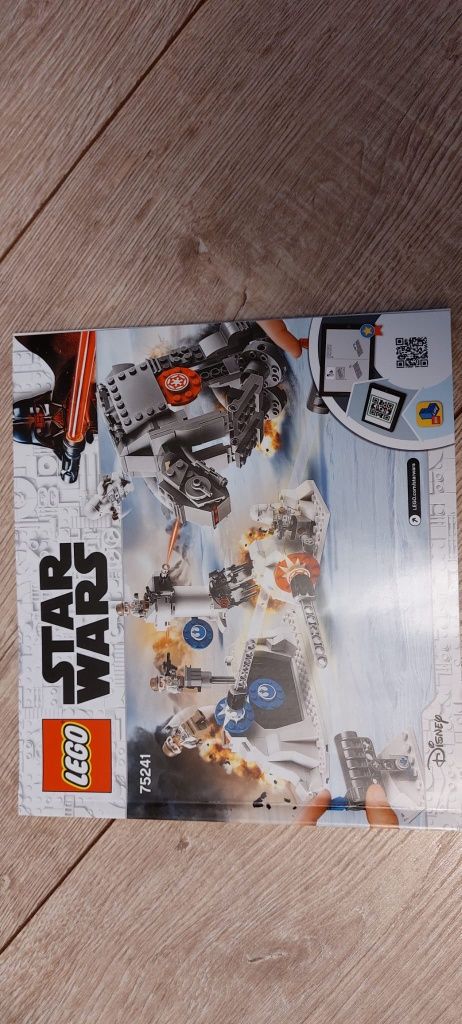 LEGO Star Wars 75241