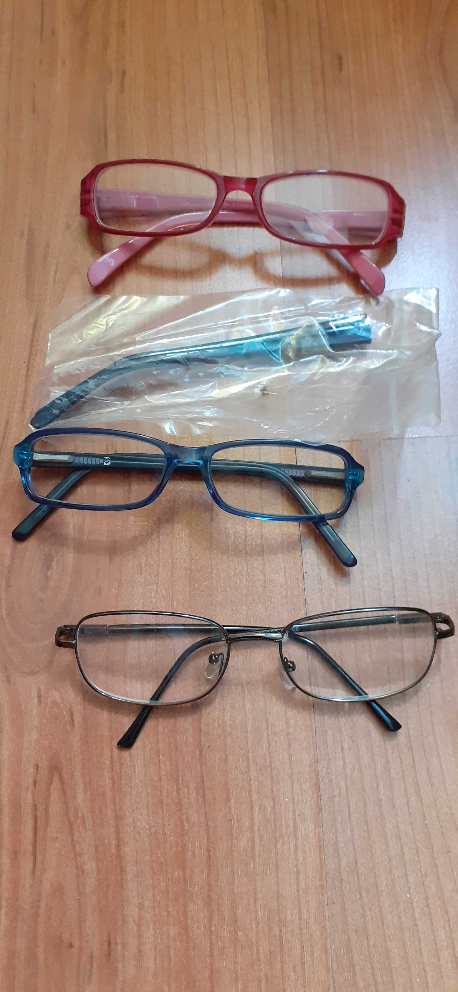 Varios armacoes de oculos