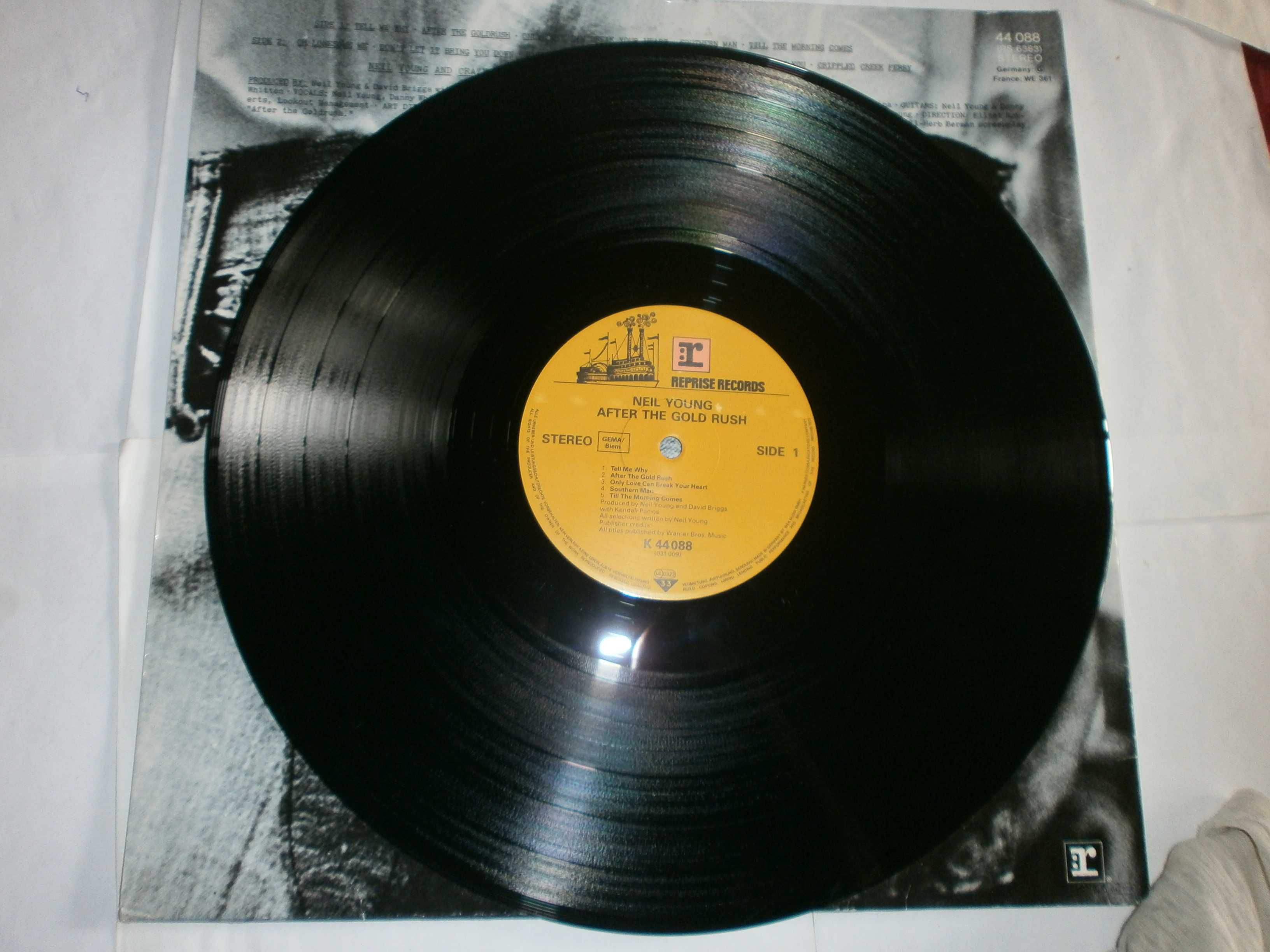 Neil Young ‎– After The Gold Rush Reprise Records ‎– REP 44 088