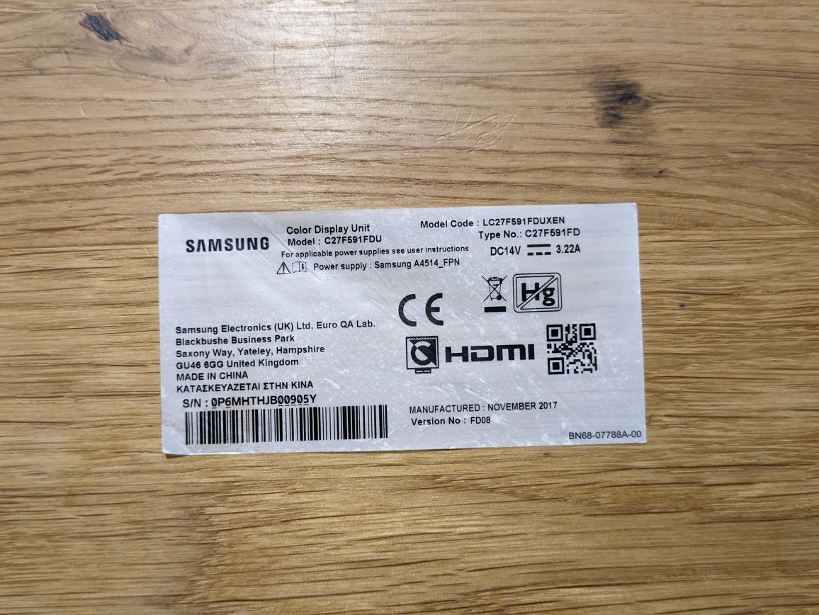 Przycisk zasilania/power monitora Samsung LC27F591FDUXEN