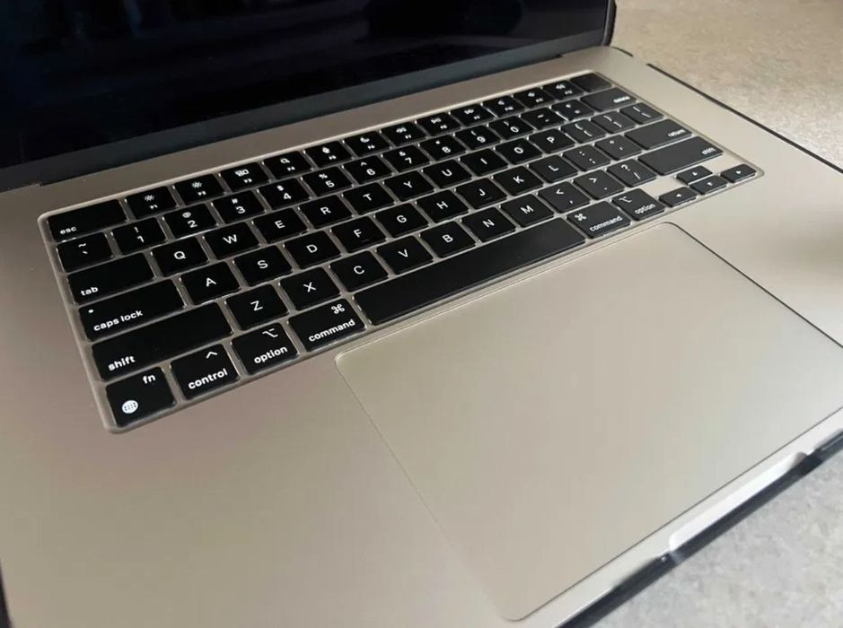 MacBook Air m3 2023