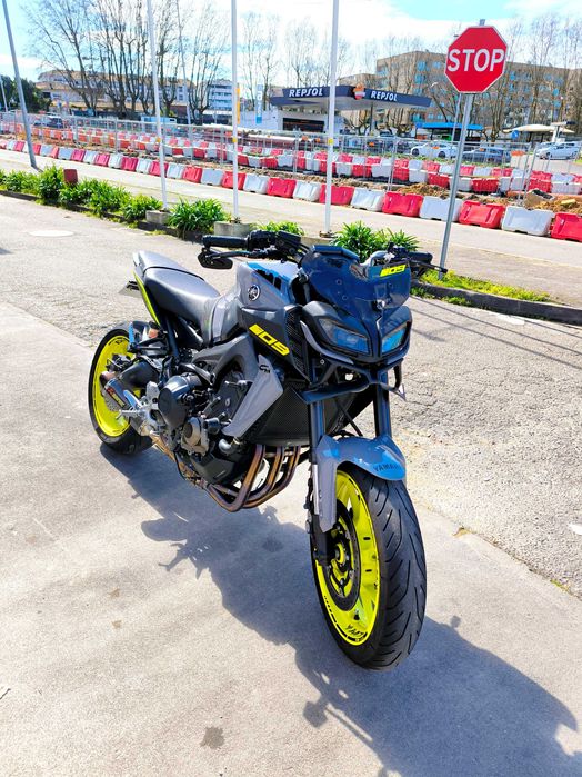 Yamaha Mt09 Fluo Yellow
