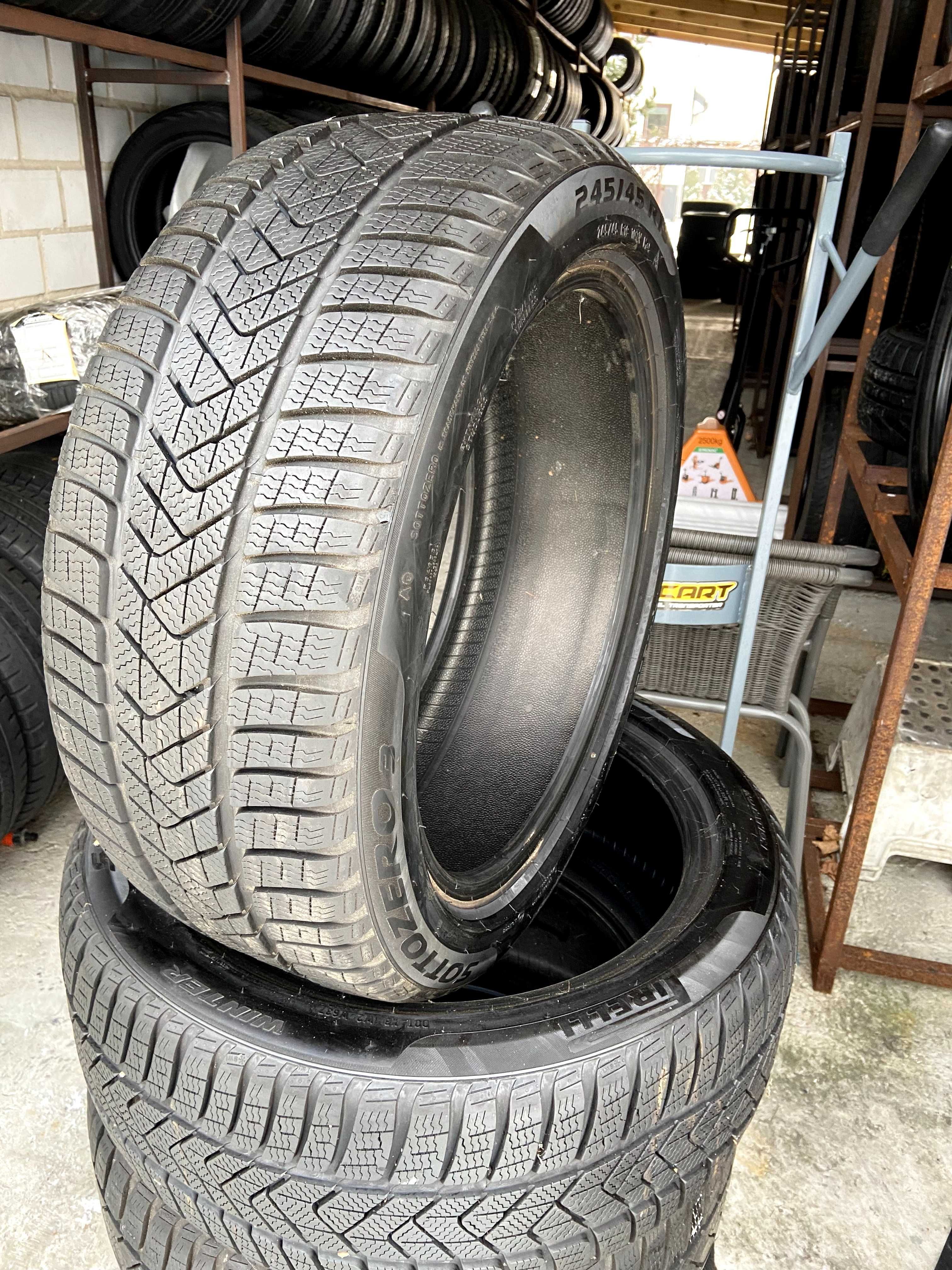 245/45R19 Pirelli SottoZero 3 DEMO 7mm DOT2019