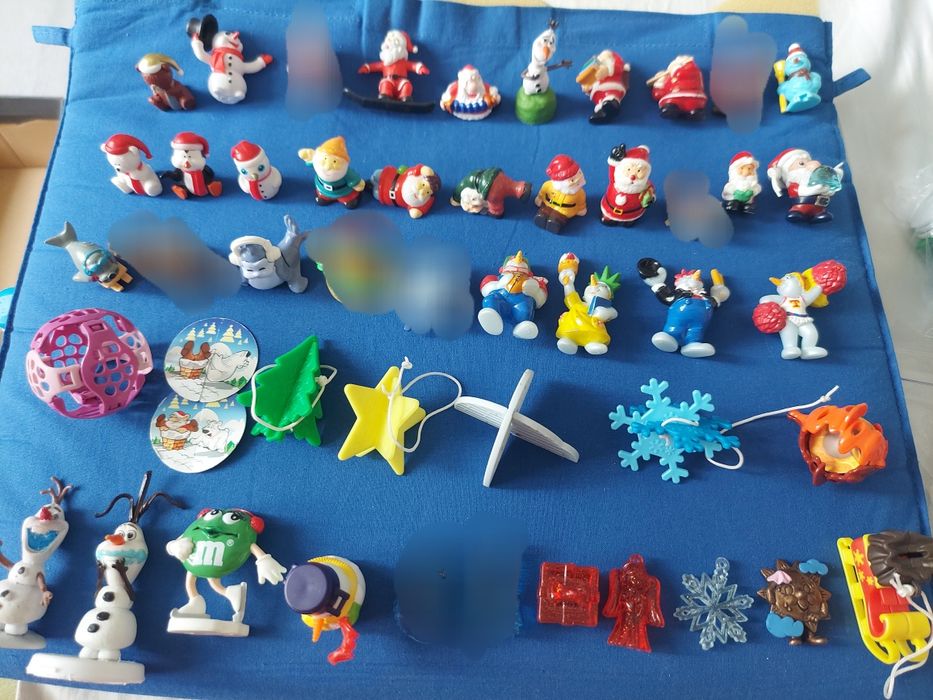 Продам киндеры из Маша и медведь,новогодние,гномы,киндерино и др