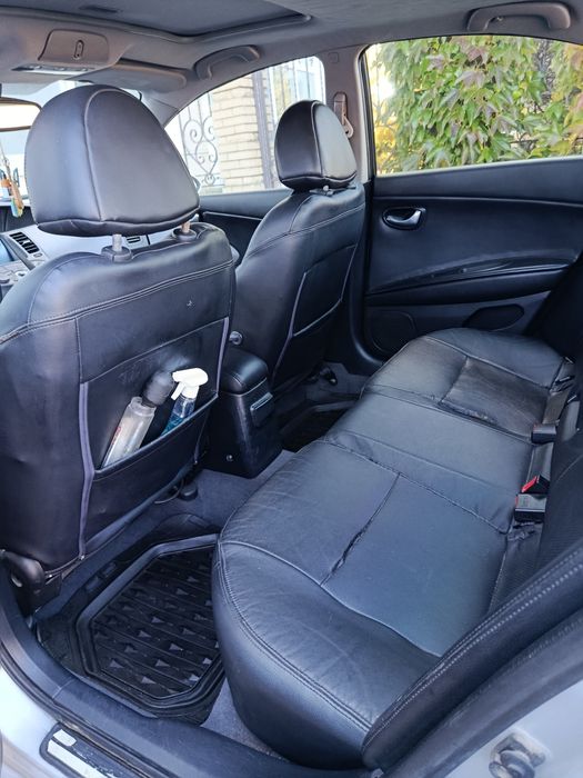 Продам автомобиль  Ниссан примера