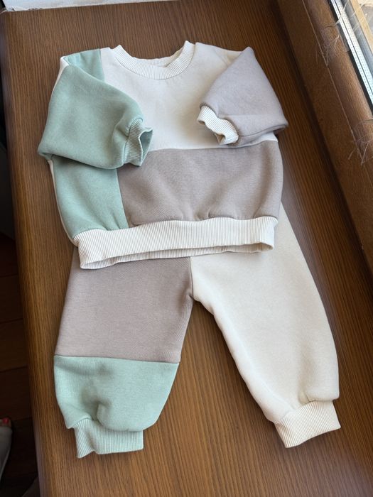 Теплый флисовый костюм 74 р. б/у