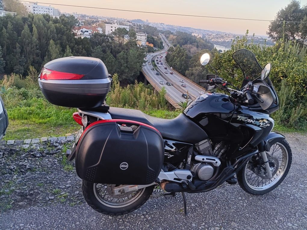 Honda Transalp 650 com Extras 2002