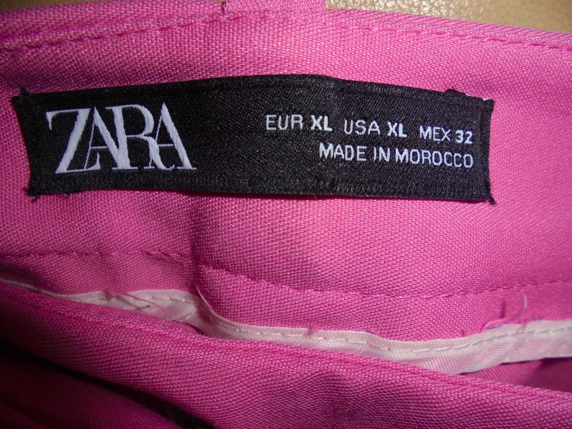 calção de mulher da marca ZARA