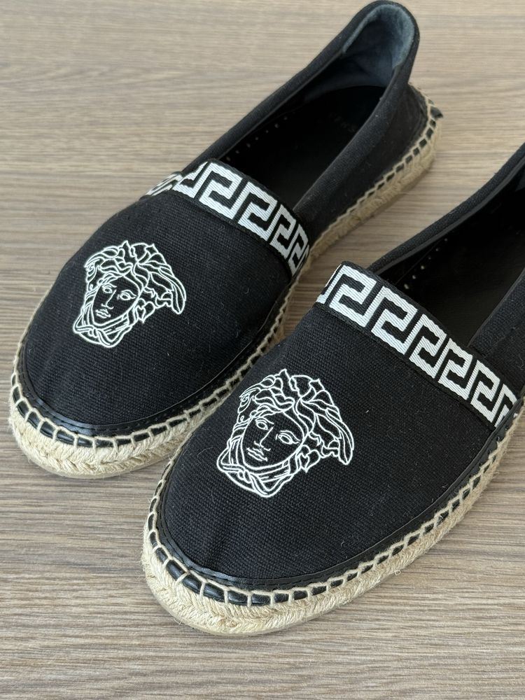 Еспадрилии Versace