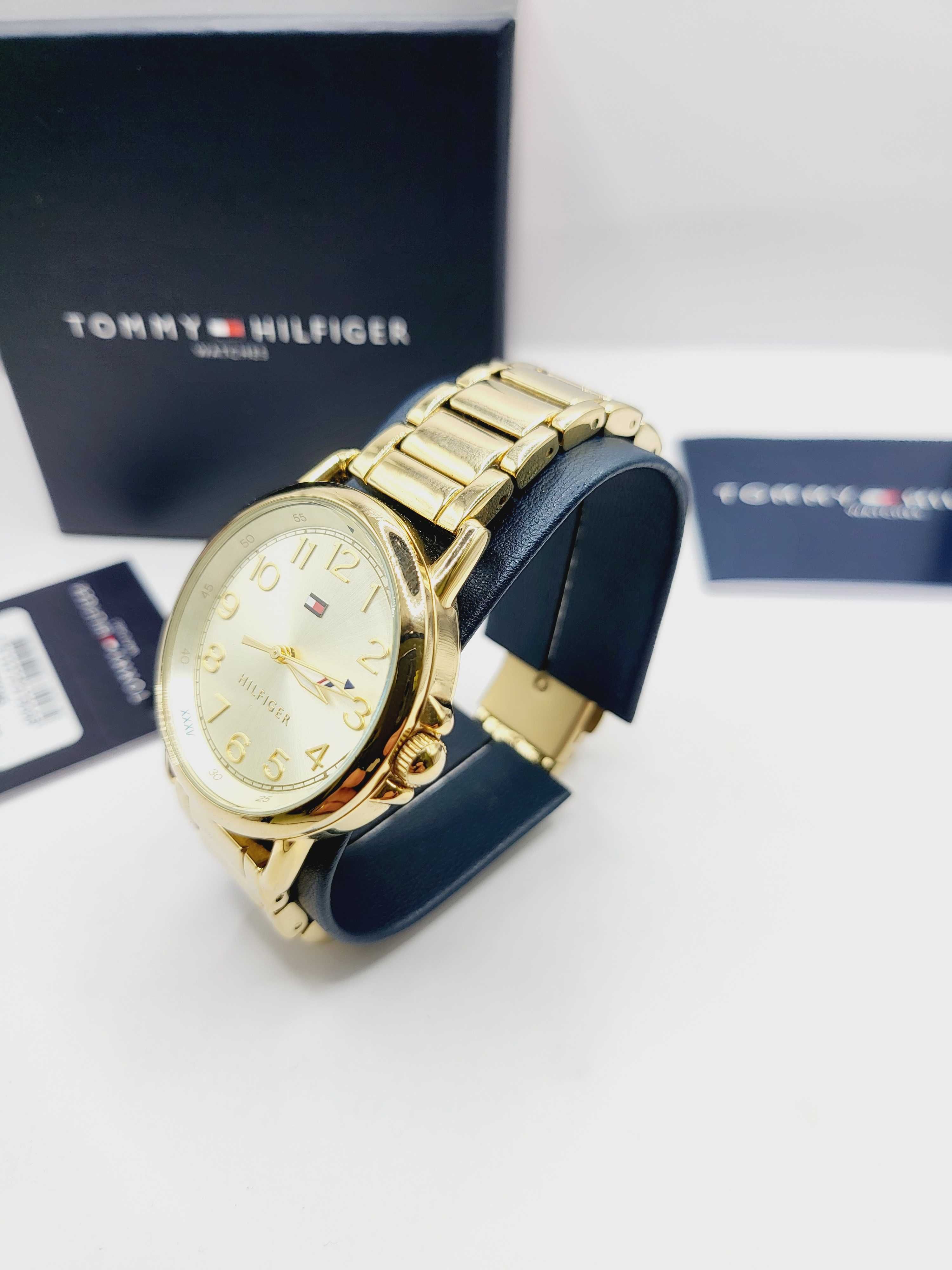 Black Jack Sulechów Zegarek  TOMMY HILFIGER TH.288.3.111.2349  Pudełko