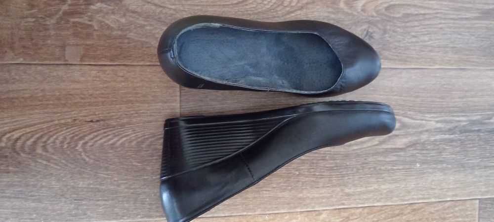 Туфлі шкіряні натуральні