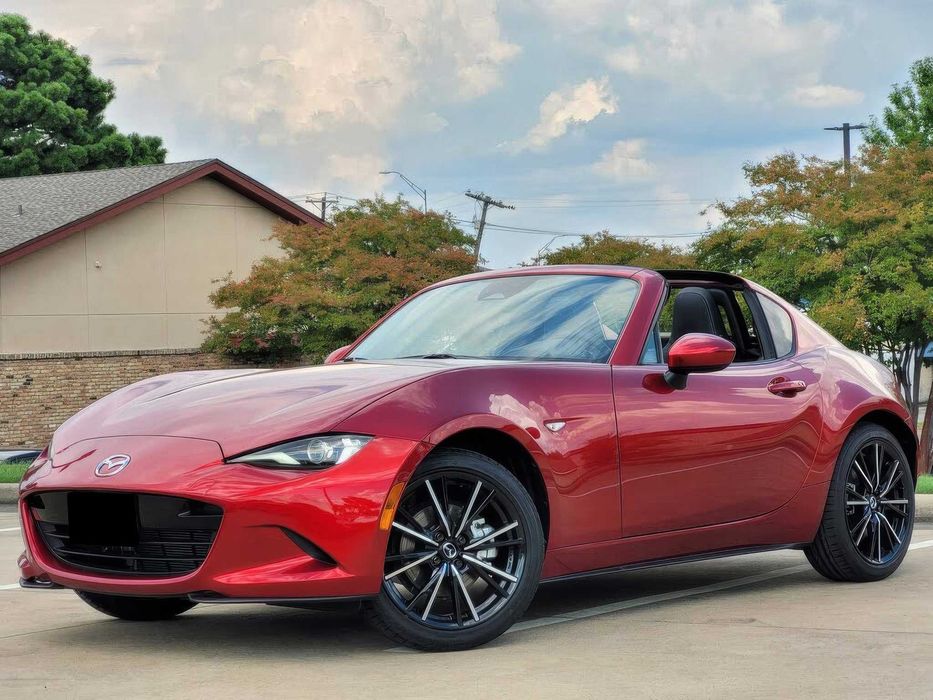 Mazda MX-5      2025