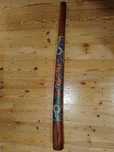 Didgeridoo, 130cm, de madeira, de origem desconhecida, adquirido 2008
