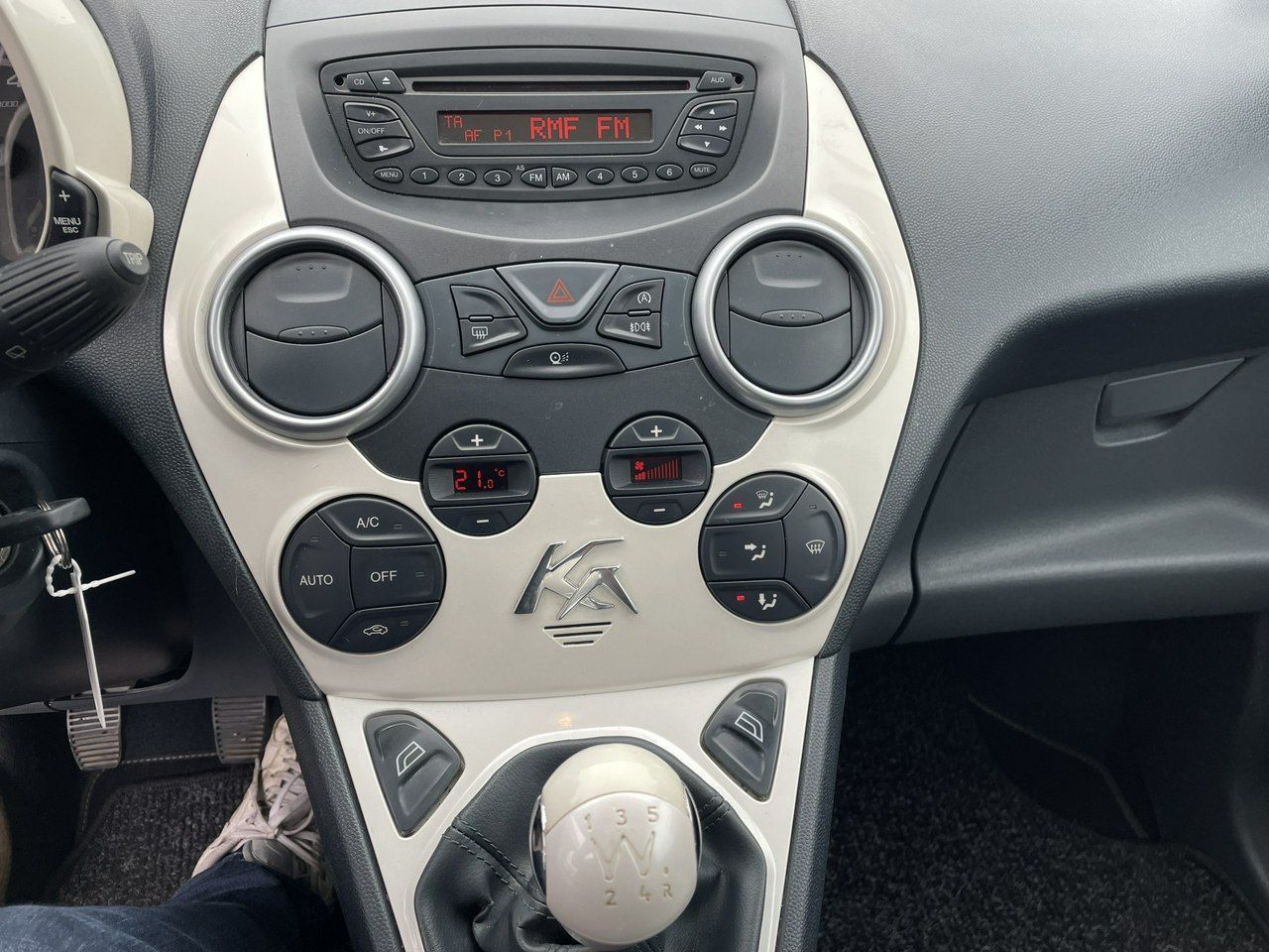 Ford KA Ford KA 1.2 Champions Edition Klima Panorama 2012