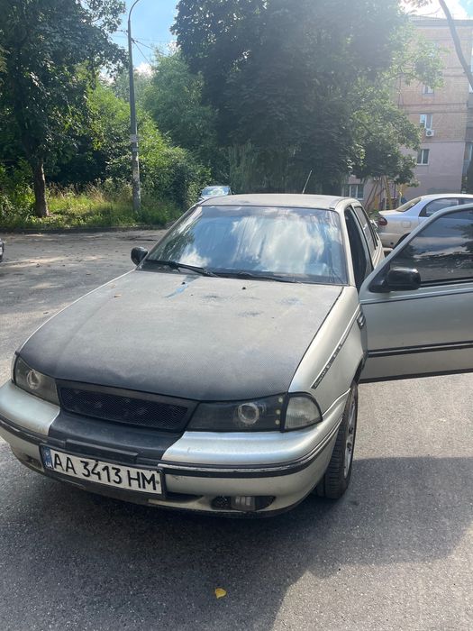 Автомобіль Део нексі