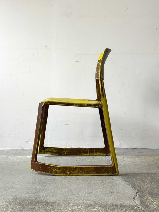 Krzesło Tip Ton, Vitra proj. E.Barber & J. Osgerby, Szwajcaria