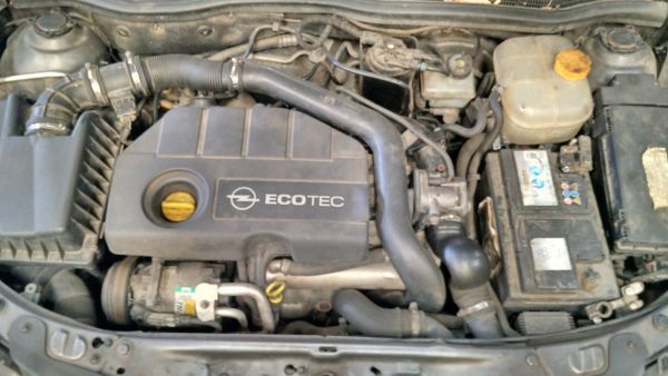 Para Peças Opel Astra H (A04)