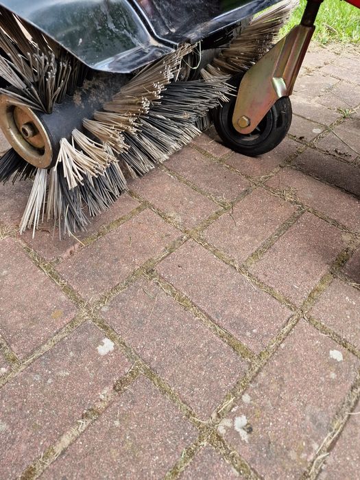 Zamiatarka Szczotka, pług spalinowa tk17