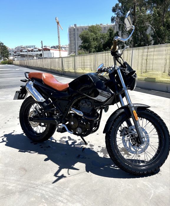 Mota UM 125 Scrambler