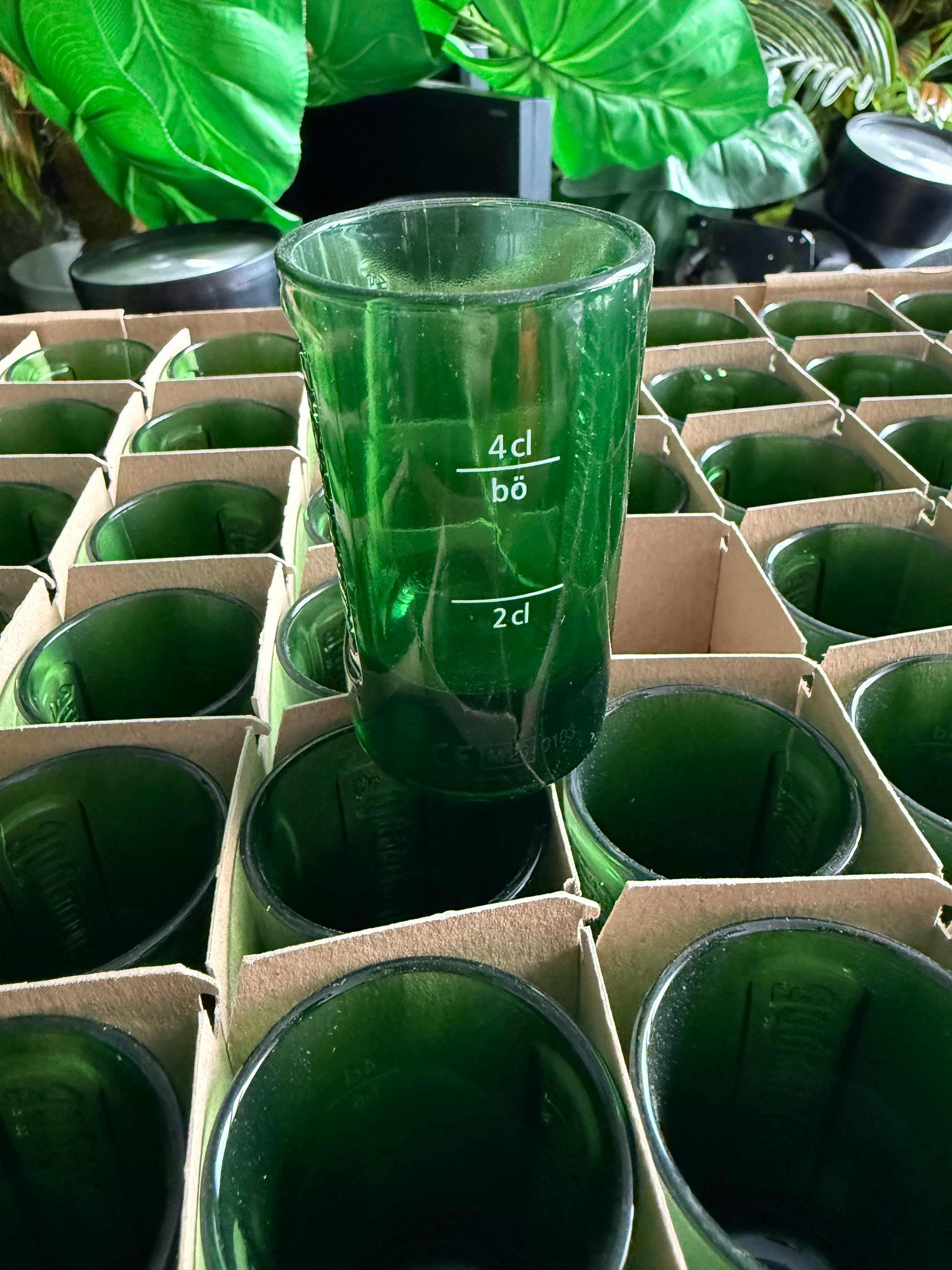 nowe JAGERMEISTER kieliszki zielone - komplet 6szt