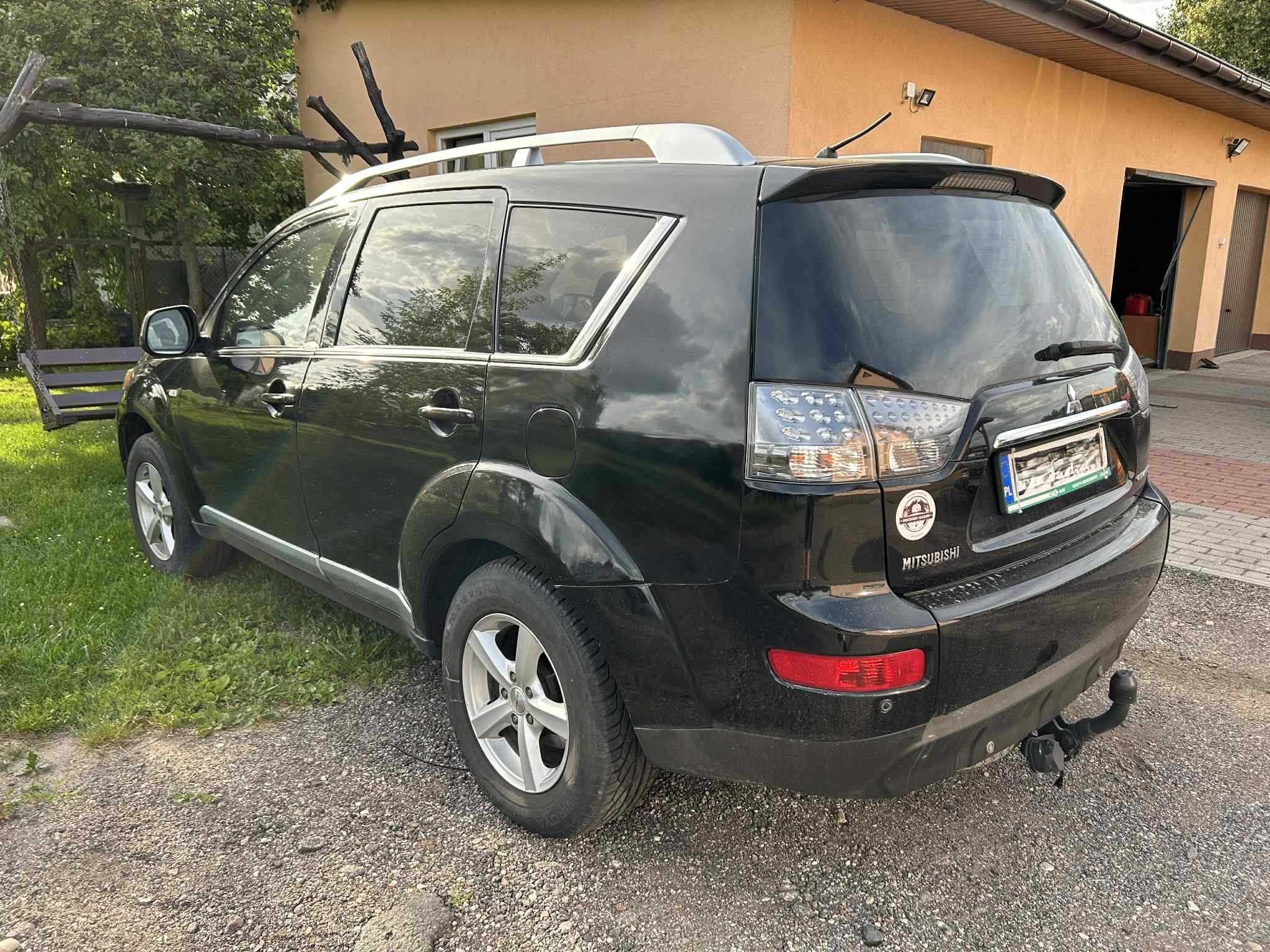 Mitsubishi Outlander 2.0D 7 osobowy