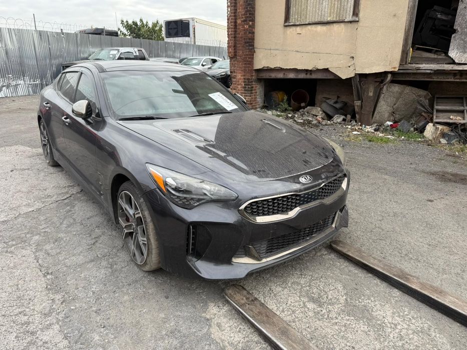 Kia stinger GT2 Blotnik maska pas przedni Części.