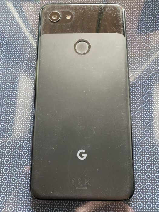 Смартфон на запчастини Google Pixel 3a xl g020b 4/64gb