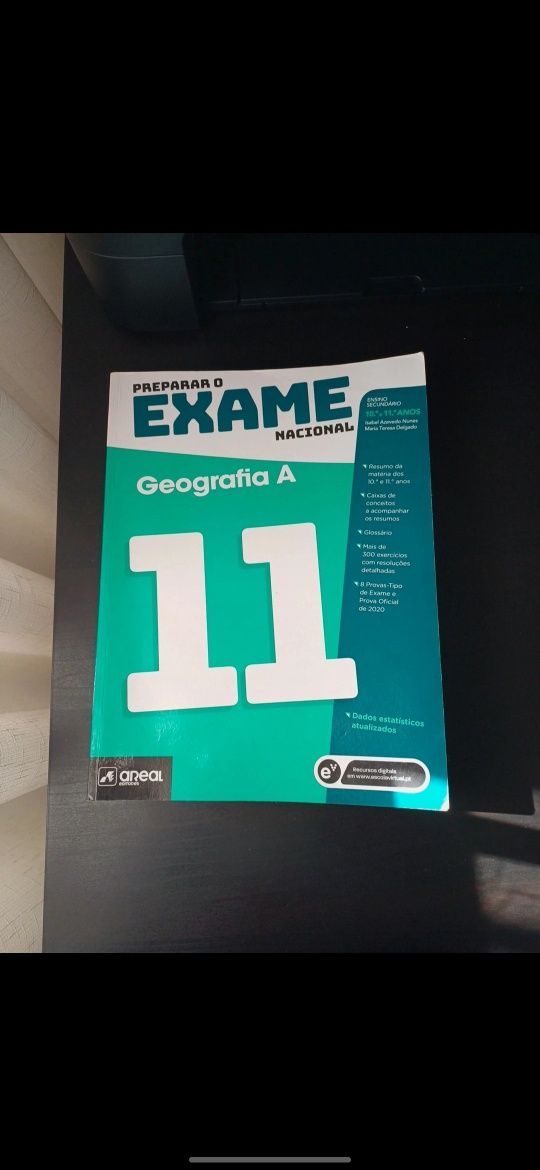 Livro preparação para exame Geografia A