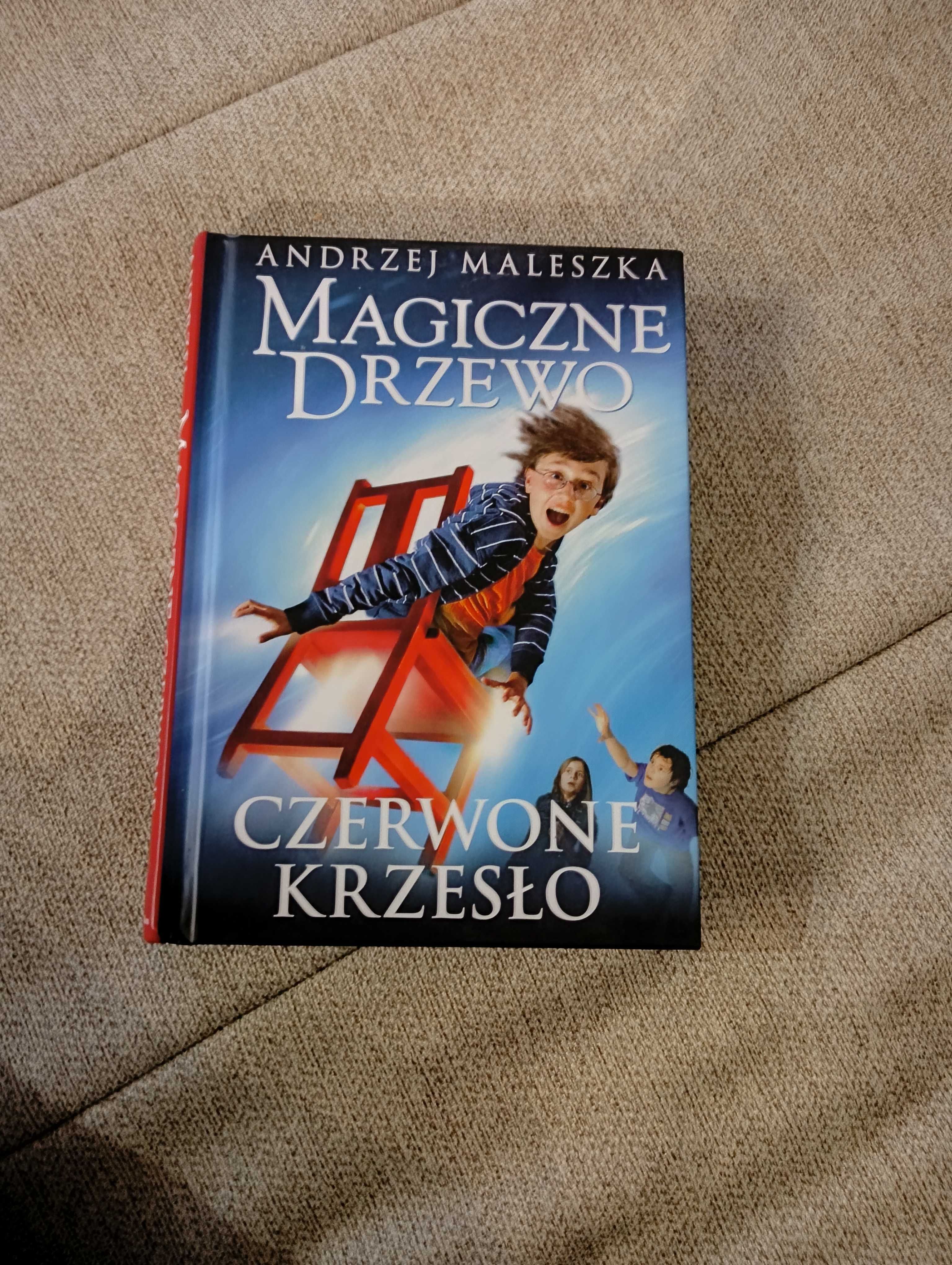 Książki magiczne drzewo :  ,,Pojedynek" i ,,Czerwone krzesło"