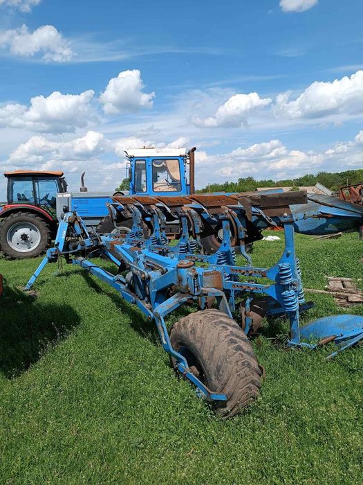 Оборотний плуг Лемкен Діамант 5+1 2009 року випуску з передплужниками