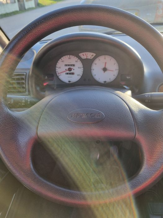 Vendo carro sem carta