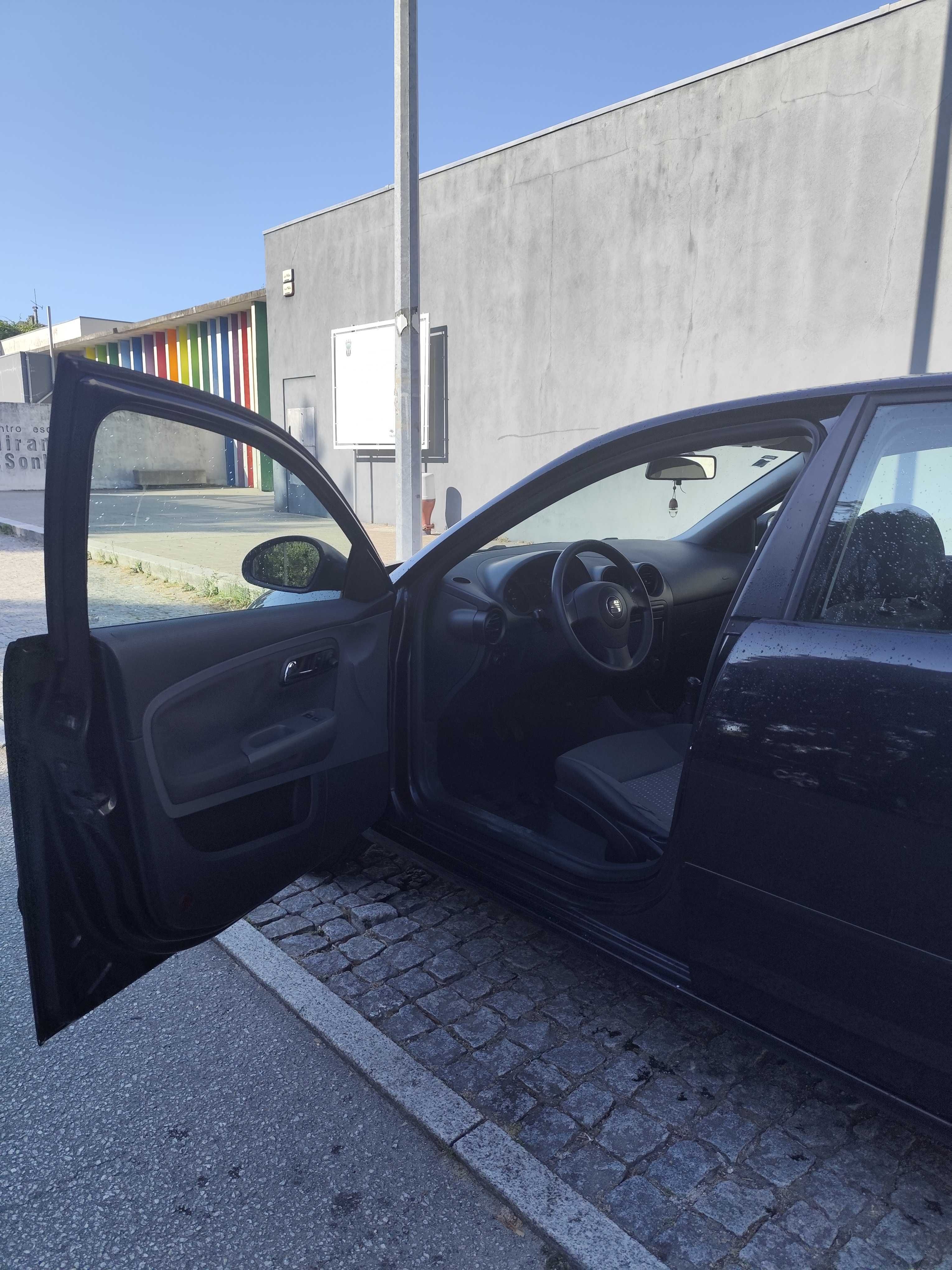 Seat Ibiza 1.2 a Gasolina – 2004 – Apenas 110.000 km!