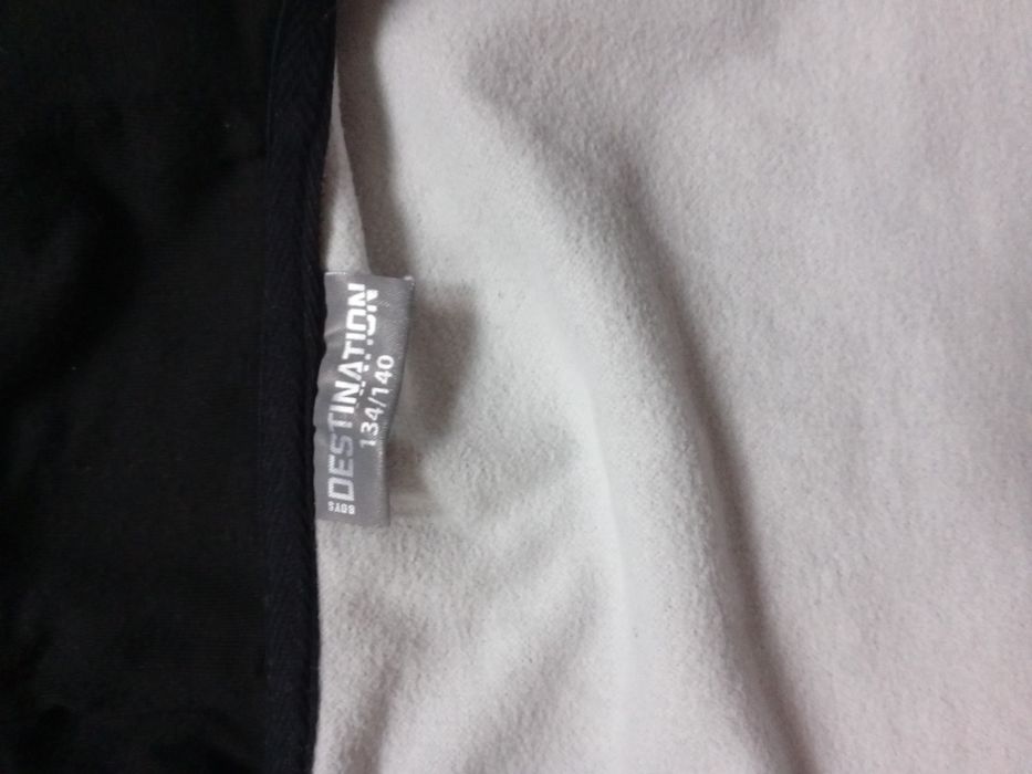 Bluza rozpinana z kapturem moro, ocieplana 134
